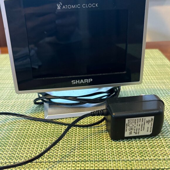 Sharp Atomic Desktop  Digital Clock with Color Display - Picture 3 of 7